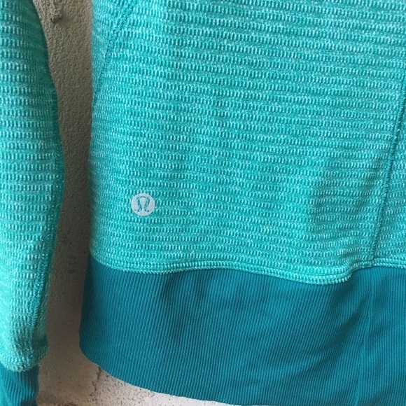 Lululemon Runderful 1/2 Zip Jacket Teal Size 4 - Picture 10 of 11